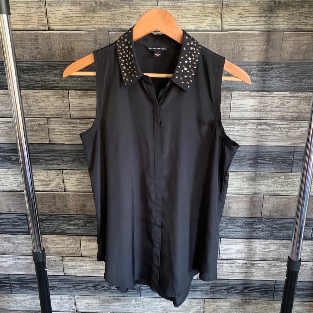 🌻Rock & Republic Sleeveless Blouse